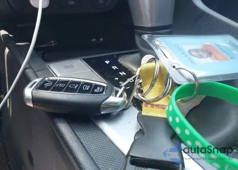 2022 Hyundai Elantra Sel from USA, damaged, VIN 5NPLM4AG1NH060111